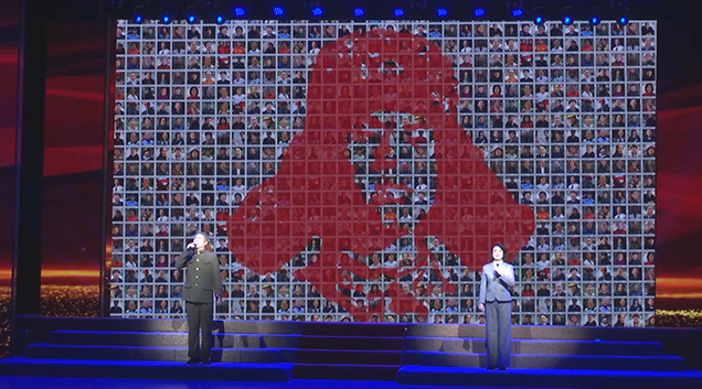 《雷锋》塑像落户雷锋学院揭幕仪式举行